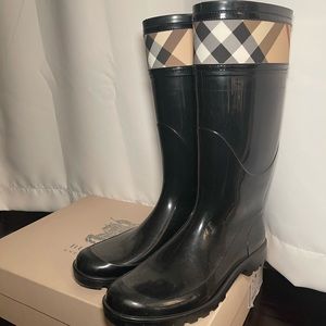 Burberry Rainboots